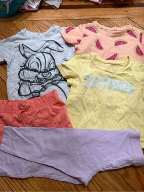 Lot of five items girls 18-24 months; mostly Primark